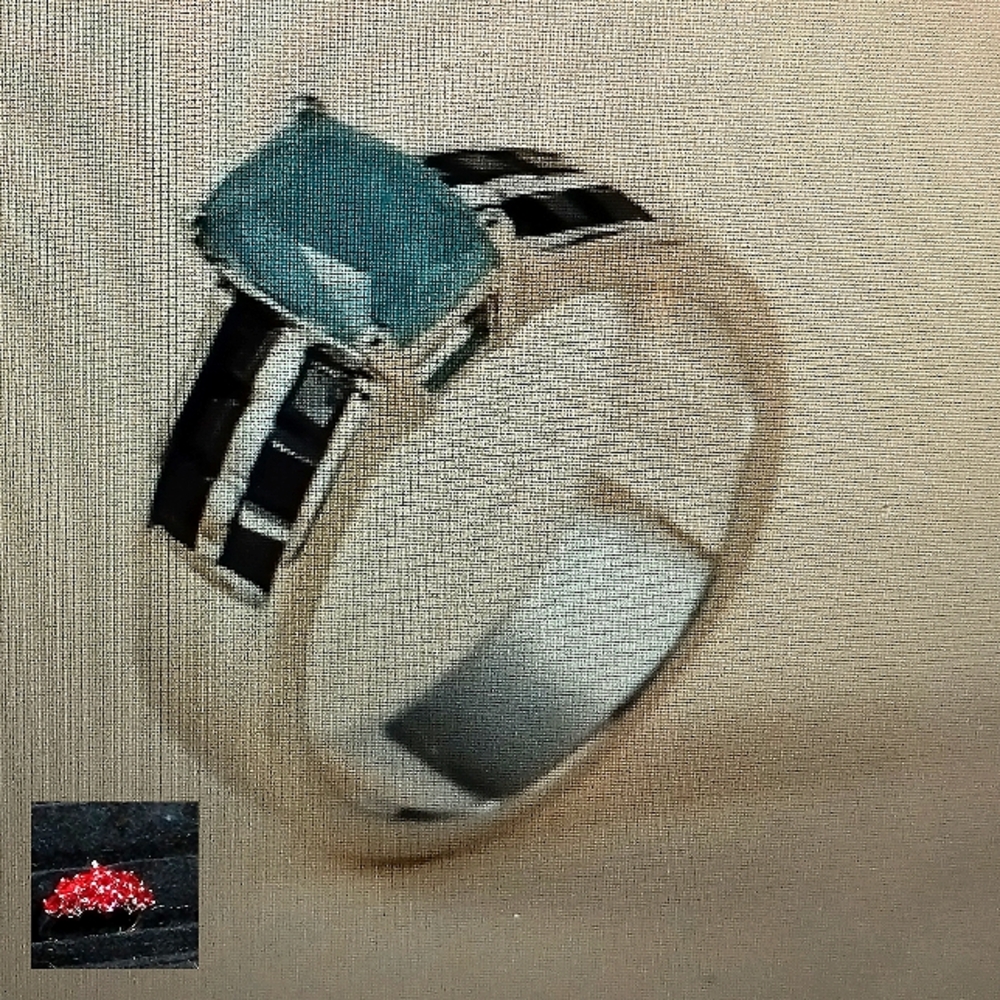 GORGEOUS GRANDIDERITE AND TAHITIAN BLACK SPINEL. STERLING SETTING. SIZE 6